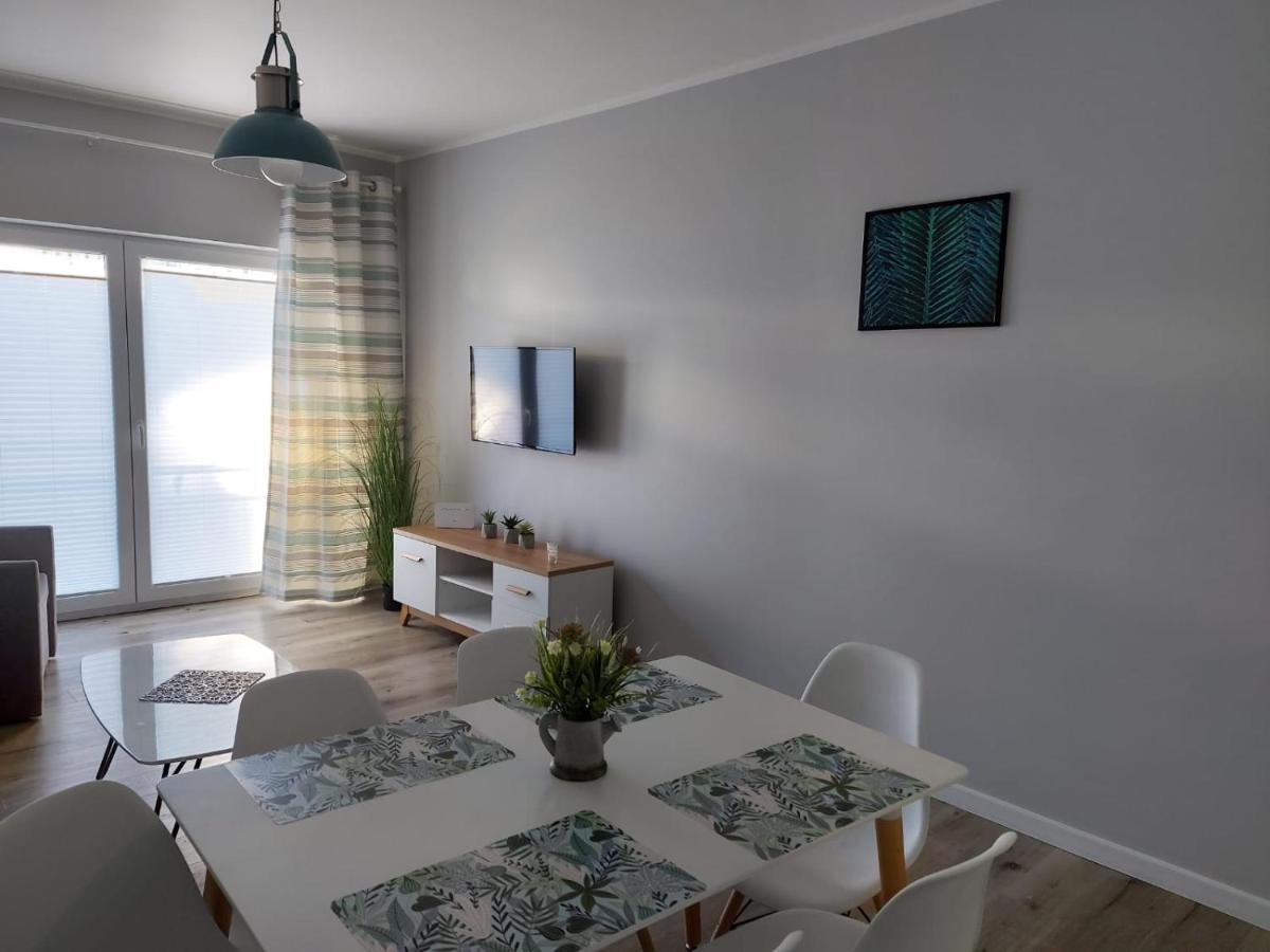 Apartamenty Z Tarasami "Mietowy Spokoj 15" "Romantyczna Szarosc 16" "Niebieska Elegancja 17" Maksymalnie Dla 6 Osob โปเบียโรโว ภายนอก รูปภาพ