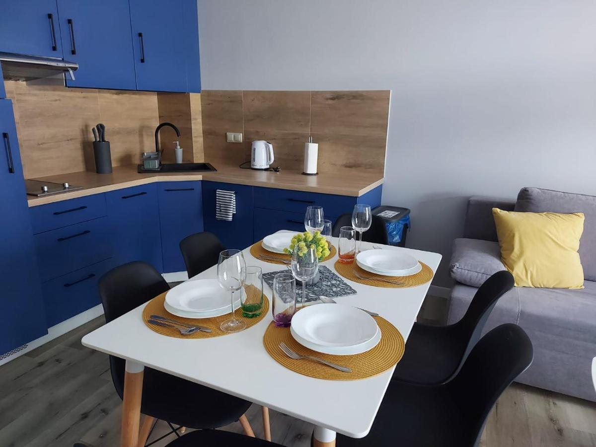 Apartamenty Z Tarasami "Mietowy Spokoj 15" "Romantyczna Szarosc 16" "Niebieska Elegancja 17" Maksymalnie Dla 6 Osob โปเบียโรโว ภายนอก รูปภาพ